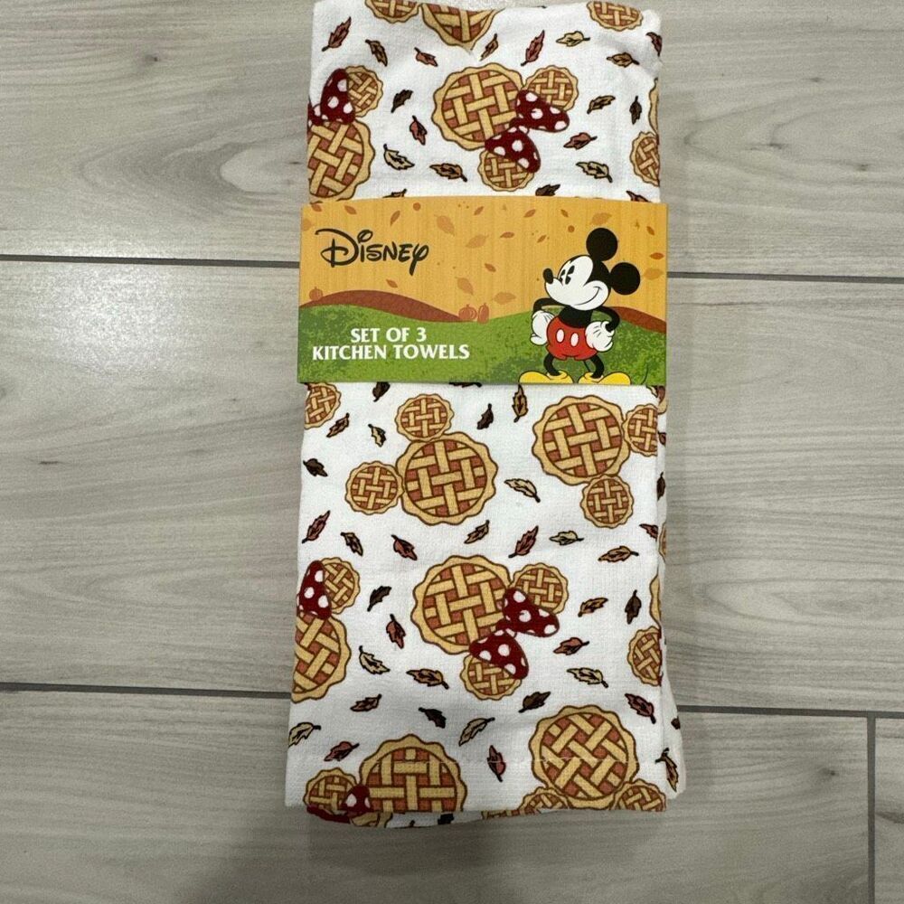 New Disney Mickey & Minnie Mouse Holiday‎ Fall Apple Pie Set Of 3 Hand Towels